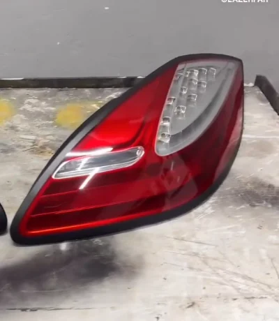 Porsche stop camı değişimi işinde tek stopun tüm dış hatları