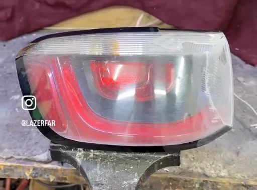 Stop camı değişimi işinde tezgahtaki stopun tamamı